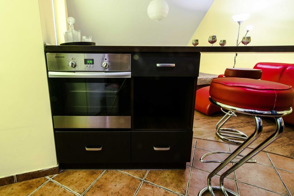 Red Apartment Вроцлав Номер фото