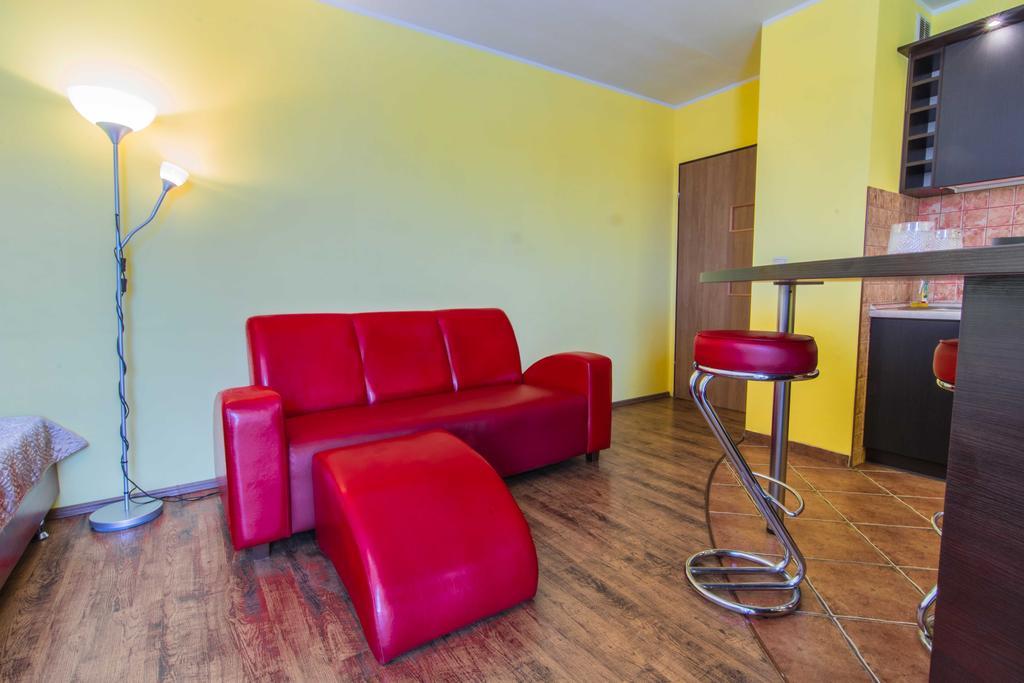 Red Apartment Вроцлав Номер фото