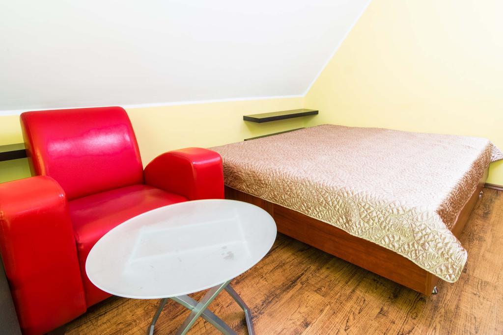 Red Apartment Вроцлав Номер фото
